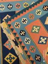 Charger l'image dans la galerie, Kilim Gachghai fait main n°12699_160×101