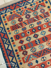 Charger l'image dans la galerie, Kilim Ghachghai fait main n°12677_180×125