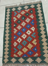 Charger l'image dans la galerie, Kilim Khorassan fait main n°19709_80×51