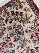 Charger l'image dans la galerie, Tapis Ispahan fait main n°12864_107×72