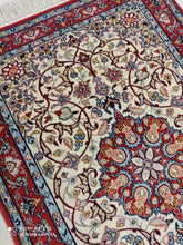 Charger l'image dans la galerie, Tapis Ispahan fait main n°14277_118×80