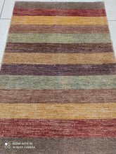 Charger l'image dans la galerie, TAPIS GABBEH tissé main n°250_125×85
