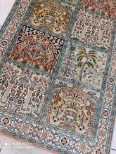 Charger l'image dans la galerie, Tapis Cachemire soie noué main n°410_128×79