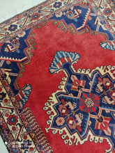 Charger l'image dans la galerie, Tapis Tafrech noué main n°17136_151×108