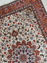 Charger l'image dans la galerie, TAPIS Tabriz Panja Raj fait main n°15328_153×105