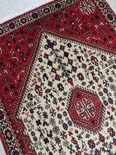 Charger l'image dans la galerie, Tapis Abadeh noué main n°19378_155×105