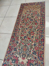 Charger l'image dans la galerie, Tapis Kerman Ravar fait main n°1364_155×62
