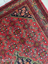 Charger l'image dans la galerie, Tapis Hosseinabad tissé main n°17369_156×107