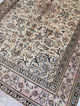 Charger l'image dans la galerie, Tapis Cachemire soie noué main n°2_158×100