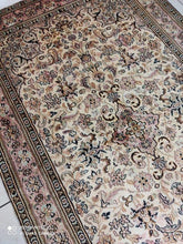 Charger l'image dans la galerie, Tapis Cachemire soie noué main n°2_158×100