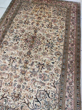 Charger l'image dans la galerie, Tapis Cachemire soie noué main n°2_158×100