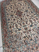 Charger l'image dans la galerie, Tapis Cachemire soie noué main n°62_162×92