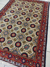 Charger l'image dans la galerie, Tapis Varamine noué main n°16793_163×110