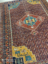 Charger l'image dans la galerie, Tapis Ghoutchan noué main n°17489_177×130