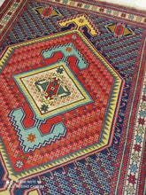 Charger l'image dans la galerie, Tapis Chirvan fait main n°1403_180×130