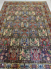 Charger l'image dans la galerie, Tapis Bakhtiar fait main n°3593_212×139