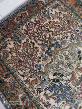 Charger l'image dans la galerie, Tapis Ghom tissé main n°11889_232×148