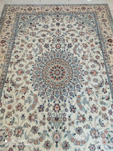 Charger l'image dans la galerie, Tapis Nain Chichla noué main n°16452_240×157