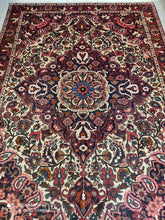 Charger l'image dans la galerie, Grand Tapis Bakhtiar noué main n°7790_297×208