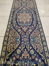 Charger l'image dans la galerie, Tapis Nain fait main n°200_300×60