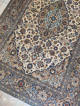Charger l'image dans la galerie, Grand Tapis Kachan fait main n°16796_312×198