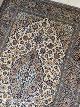 Charger l'image dans la galerie, Grand Tapis Kachan fait main n°16796_312×198