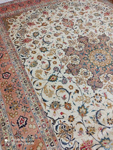 Charger l'image dans la galerie, Grand Tapis Tabriz fait main n°151779_345×252