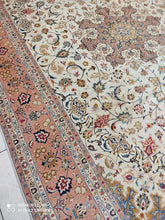 Charger l'image dans la galerie, Grand Tapis Tabriz fait main n°151779_345×252
