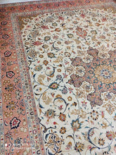 Charger l'image dans la galerie, Grand Tapis Tabriz fait main n°151779_345×252