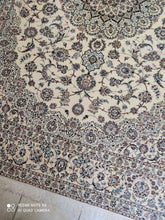 Charger l'image dans la galerie, GRAND Tapis Nain Chichla Habibian tissé main n°18386_354×254