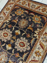 Charger l'image dans la galerie, Tapis Tchoubi noué main n°110_185×125