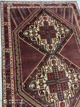 Charger l'image dans la galerie, Tapis Afchar fait main n°886_180×126
