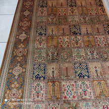 Charger l'image dans la galerie, Tapis Ghom soie noué main n°14822_350×240