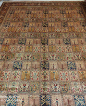 Charger l'image dans la galerie, Tapis Ghom soie noué main n°14822_350×240