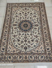 Charger l'image dans la galerie, Tapis Nain Chichla fait main n°15218_200×136