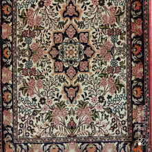 Charger l'image dans la galerie, Tapis Antique Bidjard noué main n°15417_105×76