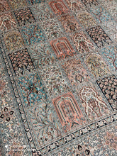 Charger l'image dans la galerie, Tapis Cachemire soie tissé main n°3_319×219