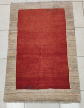 Charger l'image dans la galerie, Tapis Gabbeh tissé main n°12714_146×97