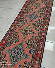 Charger l'image dans la galerie, Kilim Kurdistan tissé main n°14720_395×85