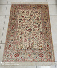 Charger l'image dans la galerie, Tapis Ghom soie tissé main n°18195_183×126