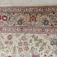Charger l'image dans la galerie, Tapis Ghom soie tissé main n°18195_183×126