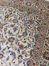 Charger l'image dans la galerie, GRAND Tapis Kachan fait main n°14331_352×246