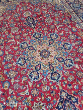 Charger l'image dans la galerie, Tapis Nadjafabad fait main n°12372_398×280