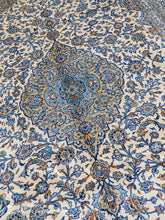 Charger l'image dans la galerie, GRAND Tapis Kachan fait main n°10603_410×293