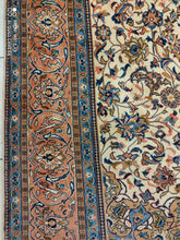 Charger l'image dans la galerie, GRAND Tapis Sarouk fait main n°14816_353×243