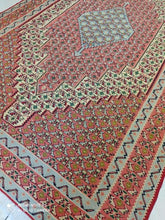 Charger l'image dans la galerie, Kilim Senneh fait main n°15297_265×160