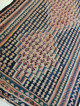 Charger l'image dans la galerie, KILIM Antique Kurdistan brodé main n°1224_235×125