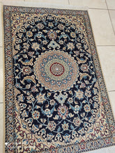 Charger l'image dans la galerie, Tapis Nain noué main n°18521_130×86