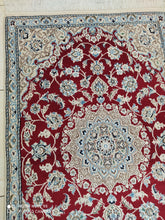 Charger l'image dans la galerie, Tapis Nain fait main n°19566_140×88