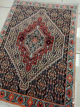 Charger l'image dans la galerie, TAPIS Kurdistan fait main n°222_103×74